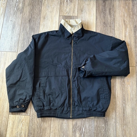 NWOT Cintas Classic Lined Jacket with pockets Size Large excellent condition. - Picture 1 of 10